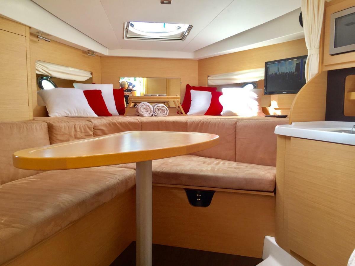 Bateau Haut Standing Privative - Nuit A Quai Port La Rochelle 拉罗歇尔 外观 照片